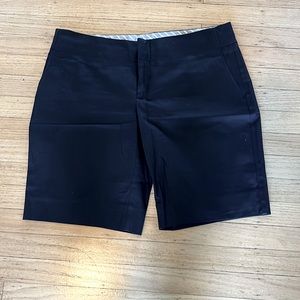 Gap Black Bermuda style short